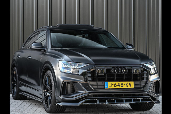Audi Q8 55 TFSI quattro Pro Line Plus | Panoramadak | Night-Vision | Achterasbesturing | HUD | Luchtvering | B&O | Stoelmassage + Ventilatie | Camera | Soft-Close | Ambiance Interieur | Adaptive Cruise |