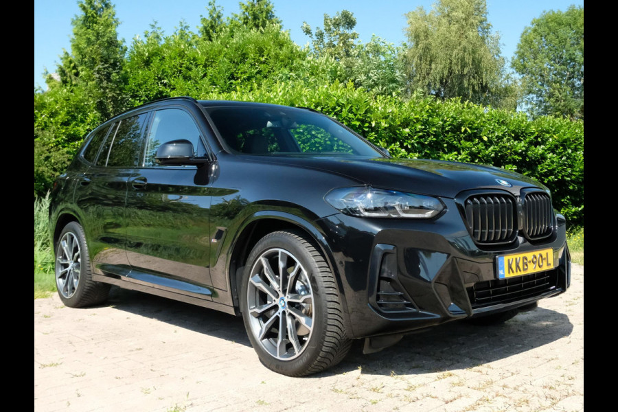 BMW X3 xDrive30e M Sport | Plug-in Hybride | incl. BMW Service Inclusive (5 jaar/100.000 km) | Afneembare Trekhaak | M pakket | Harman Kardon | Sportstoelen | Elektrische stoelen met geheugenfunctie | 360 graden camera | Stoelverwarming | Keyless | Elektrische achterklep | Adaptive Led | High-beam Headlights Control | Head Up Display | Adaptief demping systeem