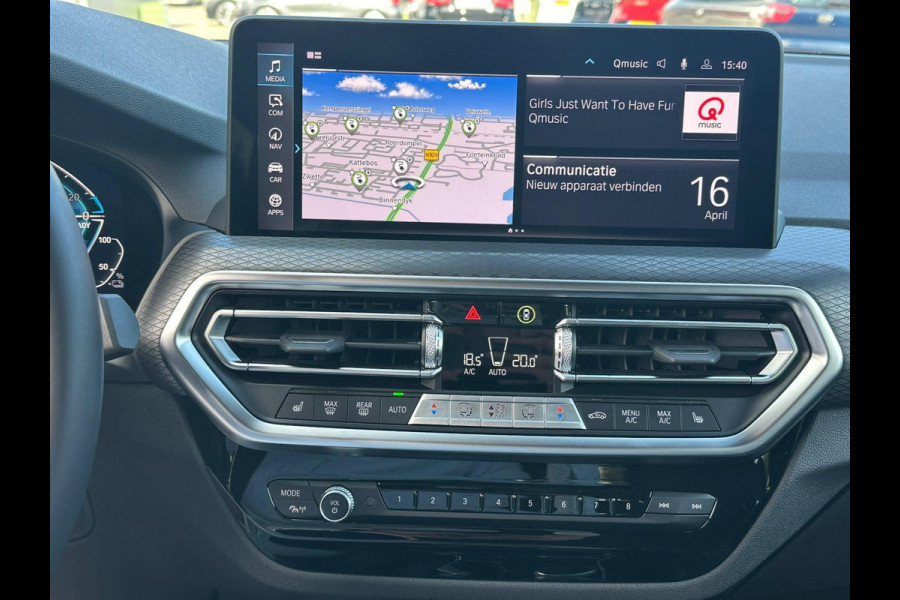 BMW X3 xDrive30e M Sport | Plug-in Hybride | incl. BMW Service Inclusive (5 jaar/100.000 km) | Afneembare Trekhaak | M pakket | Harman Kardon | Sportstoelen | Elektrische stoelen met geheugenfunctie | 360 graden camera | Stoelverwarming | Keyless | Elektrische achterklep | Adaptive Led | High-beam Headlights Control | Head Up Display | Adaptief demping systeem