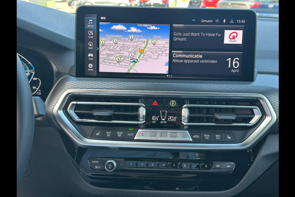 BMW X3 xDrive30e M Sport | Plug-in Hybride | incl. BMW Service Inclusive (5 jaar/100.000 km) | Afneembare Trekhaak | M pakket | Harman Kardon | Sportstoelen | Elektrische stoelen met geheugenfunctie | 360 graden camera | Stoelverwarming | Keyless | Elektrische achterklep | Adaptive Led | High-beam Headlights Control | Head Up Display | Adaptief demping systeem