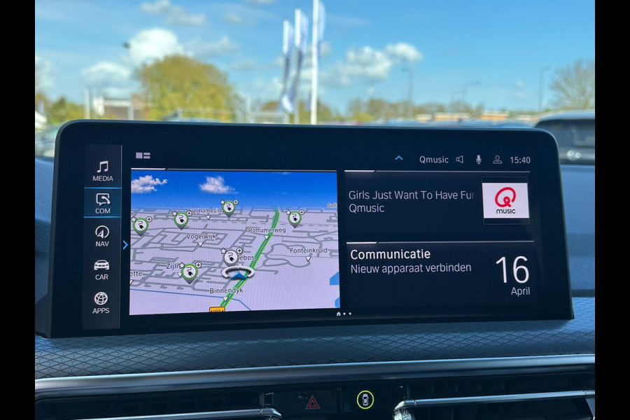 BMW X3 xDrive30e M Sport | Plug-in Hybride | incl. BMW Service Inclusive (5 jaar/100.000 km) | Afneembare Trekhaak | M pakket | Harman Kardon | Sportstoelen | Elektrische stoelen met geheugenfunctie | 360 graden camera | Stoelverwarming | Keyless | Elektrische achterklep | Adaptive Led | High-beam Headlights Control | Head Up Display | Adaptief demping systeem