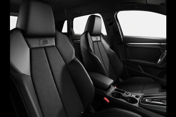 Audi A3 Sportback S edition 40 TFSI e 204 pk | Assis.pak Driving+Parking plus | Warmtewerend glas donker tint | Adaptive Cruise Control | Ambient sfeerverlichting |
