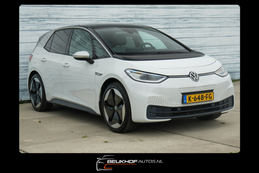 Volkswagen ID.3 First Max 58 kWh Panorama Trekhaak Cam 92.5%