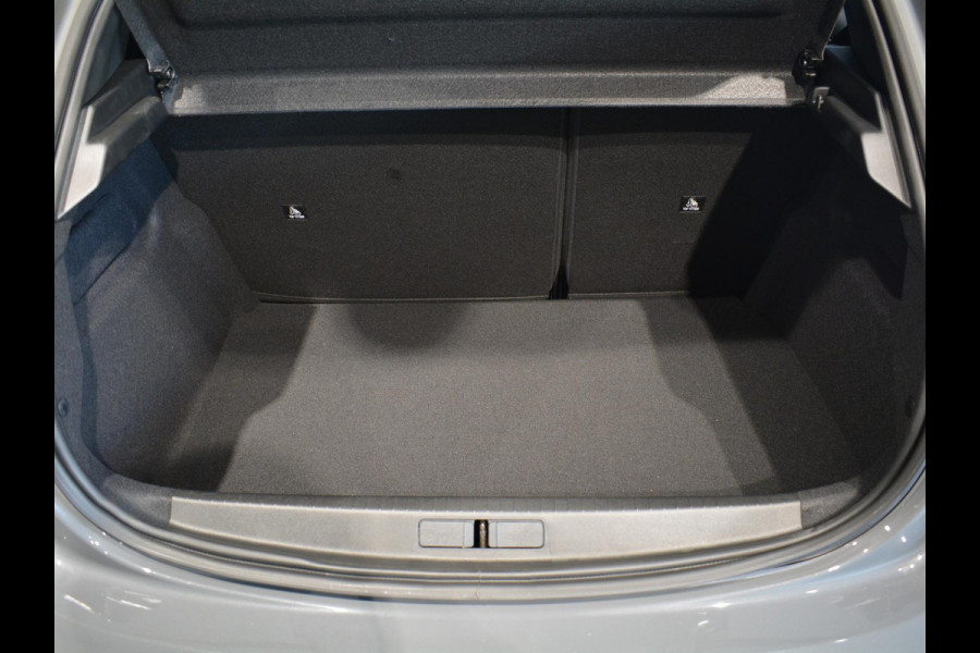 Peugeot 208 1.2 Hybrid 110 e-DCS6 Allure | Navigatie | Camera