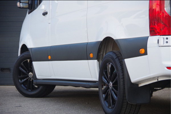 Mercedes-Benz Sprinter 319 3.0 V6 L2H2 3P, AUT. LED, STANDKACHEL, STOELVERWARMING, CAMERA, CRUISE, LEDER STUUR, NAVI BY APPLE CARPLAY