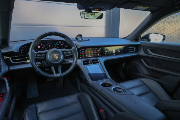 Porsche Taycan 79 kWh | BTW | BOSE | PASSANGER DISPLAY | 360 | SPORT CHRONO | ACC |  21'' |