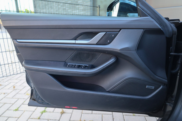 Porsche Taycan 79 kWh | BTW | BOSE | PASSANGER DISPLAY | 360 | SPORT CHRONO | ACC |  21'' |