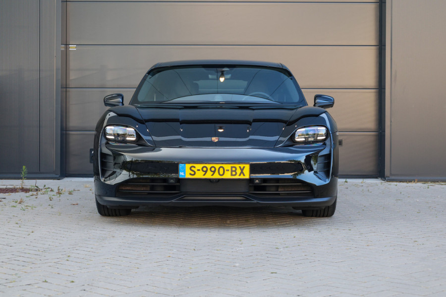 Porsche Taycan 79 kWh | BTW | BOSE | PASSANGER DISPLAY | 360 | SPORT CHRONO | ACC |  21'' |