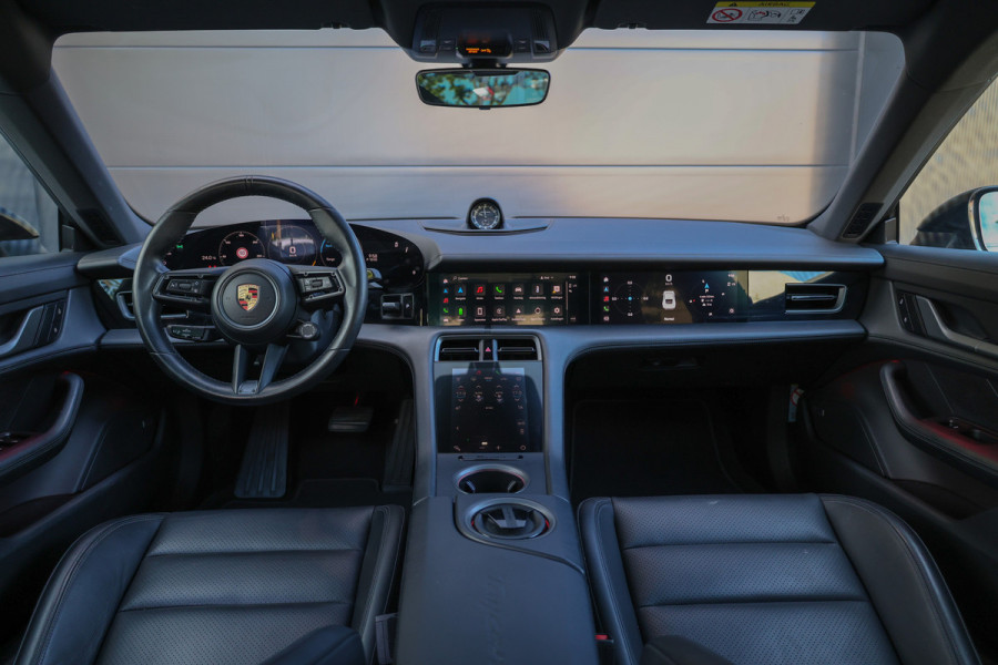 Porsche Taycan 79 kWh | BTW | BOSE | PASSANGER DISPLAY | 360 | SPORT CHRONO | ACC |  21'' |