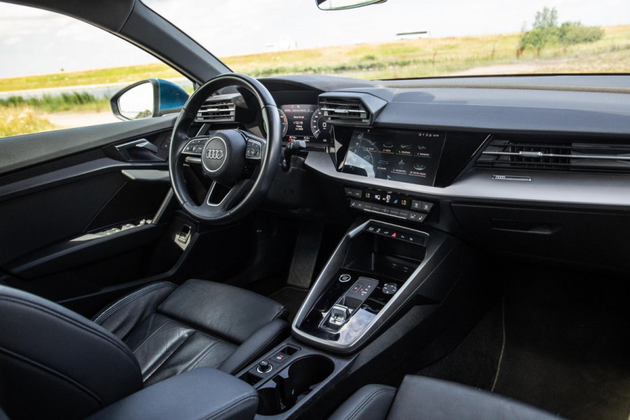 Audi A3 Sportback 40 TFSI e Advanced edition DEALER ONDERHOUDEN / CRUISE CONTROLE / LEER / STOELVERWARMING