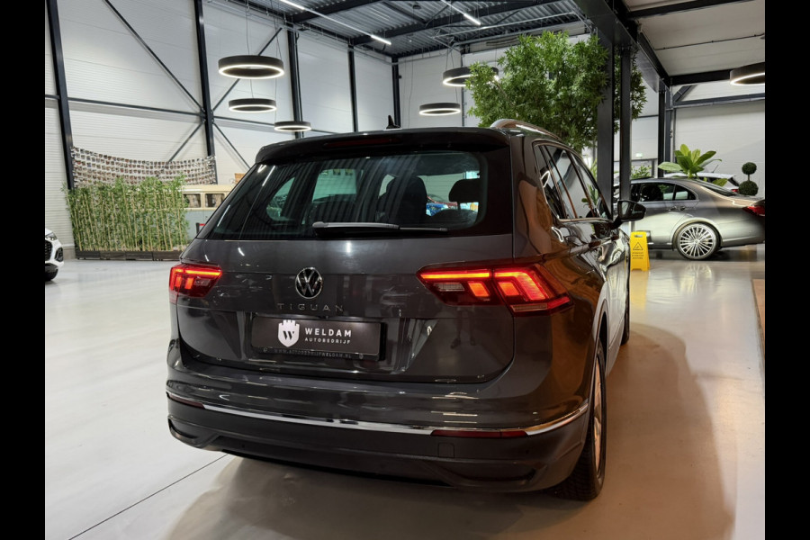 Volkswagen Tiguan 1.5 TSI ACT Active 150PK|1800KG Trekgewicht|1e Eigenaar|Adaptive Cruise|Trekhaak|CarPlay|Rijklaar
