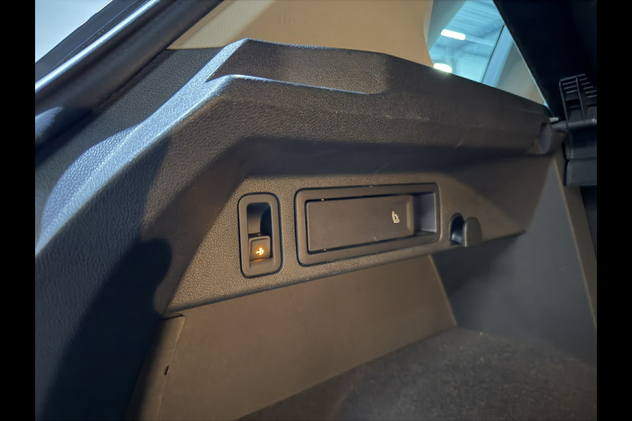 Volkswagen Tiguan 1.5 TSI ACT Active 150PK|1800KG Trekgewicht|1e Eigenaar|Adaptive Cruise|Trekhaak|CarPlay|Rijklaar
