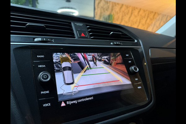 Volkswagen Tiguan 1.5 TSI ACT Active 150PK|1800KG Trekgewicht|1e Eigenaar|Adaptive Cruise|Trekhaak|CarPlay|Rijklaar