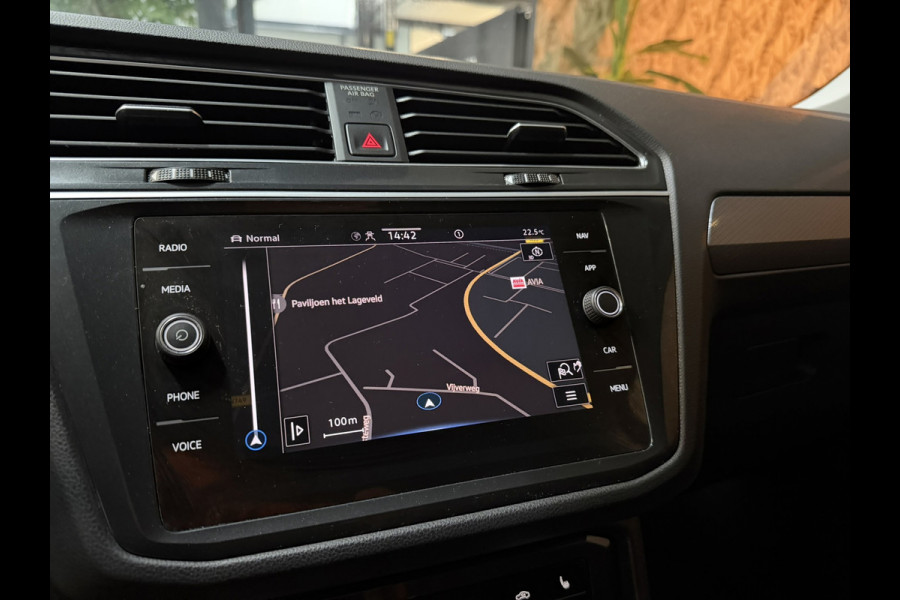 Volkswagen Tiguan 1.5 TSI ACT Active 150PK|1800KG Trekgewicht|1e Eigenaar|Adaptive Cruise|Trekhaak|CarPlay|Rijklaar