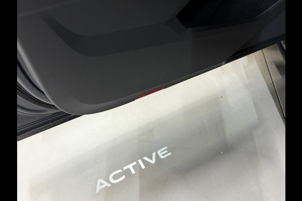 Volkswagen Tiguan 1.5 TSI ACT Active 150PK|1800KG Trekgewicht|1e Eigenaar|Adaptive Cruise|Trekhaak|CarPlay|Rijklaar