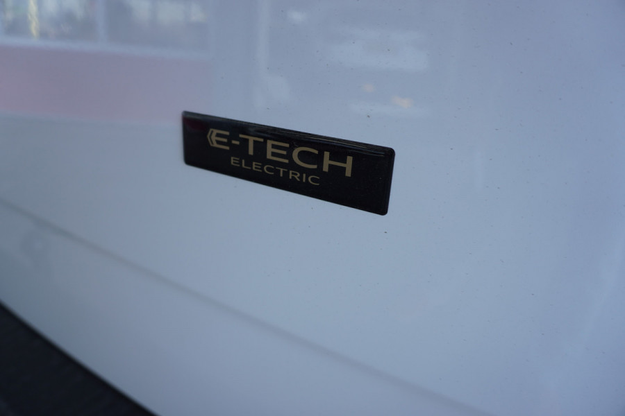 Renault Master E-Tech T35 L2H2 Advance long range 87 kWh 143PK Automaat nr.V074 | climate | Cruise | Camera | Trekhaak | Betimmering