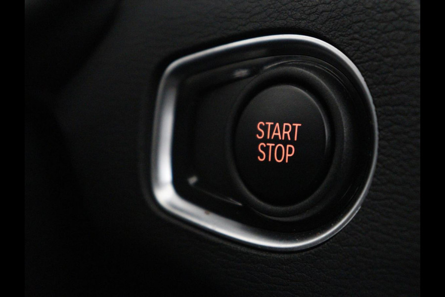 BMW X1 xDrive25e | Panaramadak | Camera | Cruise control | Climate control | Buetooth | Navigatie | DAB+