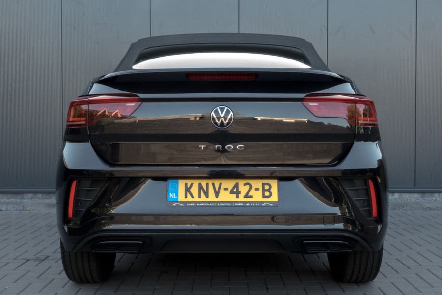 Volkswagen T-Roc Cabrio 1.5 TSI R-Line | ACC | Stoel & Stuurverwarming | Apple Carplay | Black Style