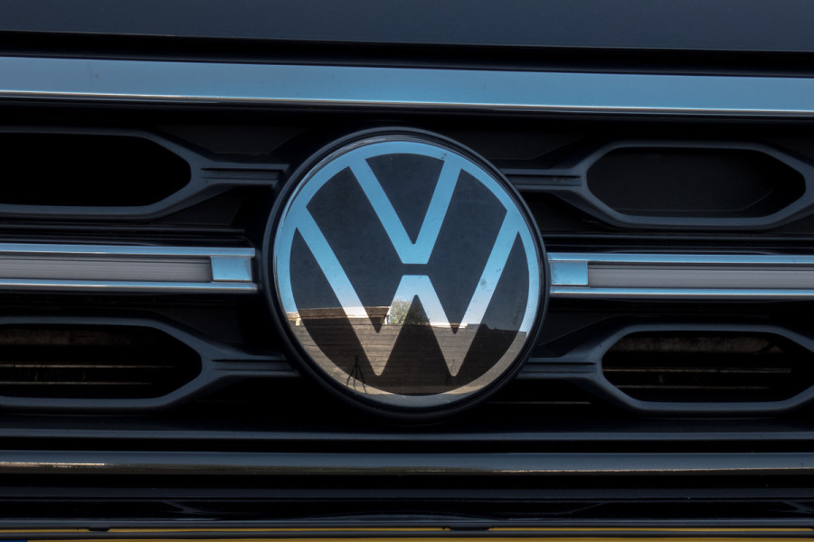 Volkswagen T-Roc Cabrio 1.5 TSI R-Line | ACC | Stoel & Stuurverwarming | Apple Carplay | Black Style