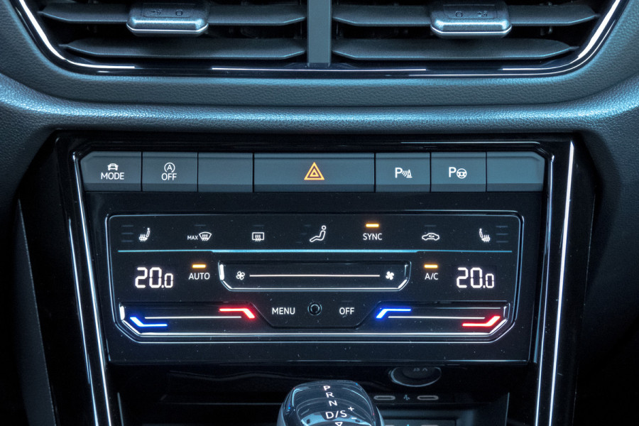 Volkswagen T-Roc Cabrio 1.5 TSI R-Line | ACC | Stoel & Stuurverwarming | Apple Carplay | Black Style