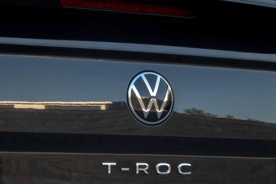 Volkswagen T-Roc Cabrio 1.5 TSI R-Line | ACC | Stoel & Stuurverwarming | Apple Carplay | Black Style