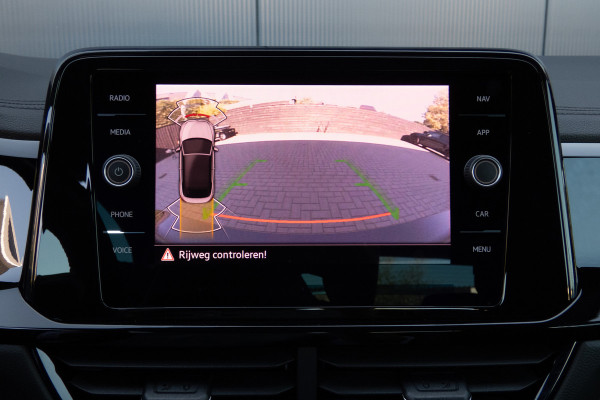 Volkswagen T-Roc Cabrio 1.5 TSI R-Line | ACC | Stoel & Stuurverwarming | Apple Carplay | Black Style
