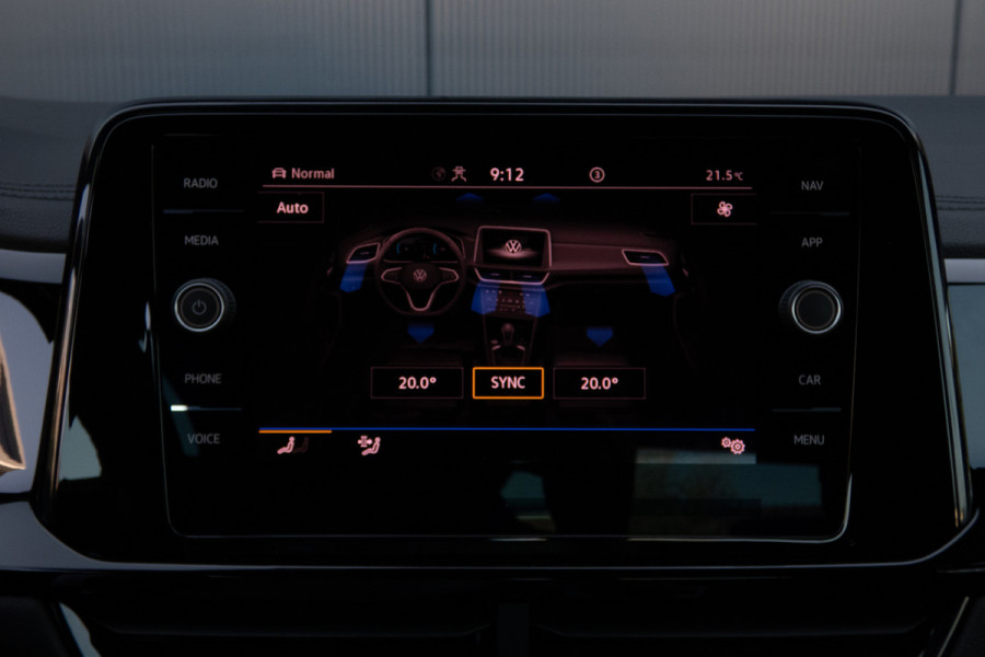 Volkswagen T-Roc Cabrio 1.5 TSI R-Line | ACC | Stoel & Stuurverwarming | Apple Carplay | Black Style