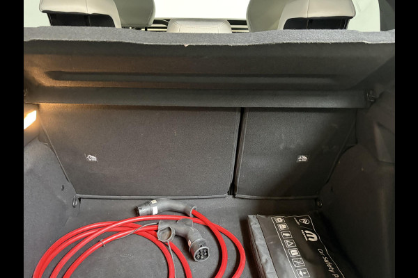 Citroën ë-C3 Max Automaat 113pk 44 kWh Climate Control Half lederen bekleding Led Navigatie Apple Carplay/Android Auto Lichtmetalen Velgen Cruise Control Parkeer sensoren