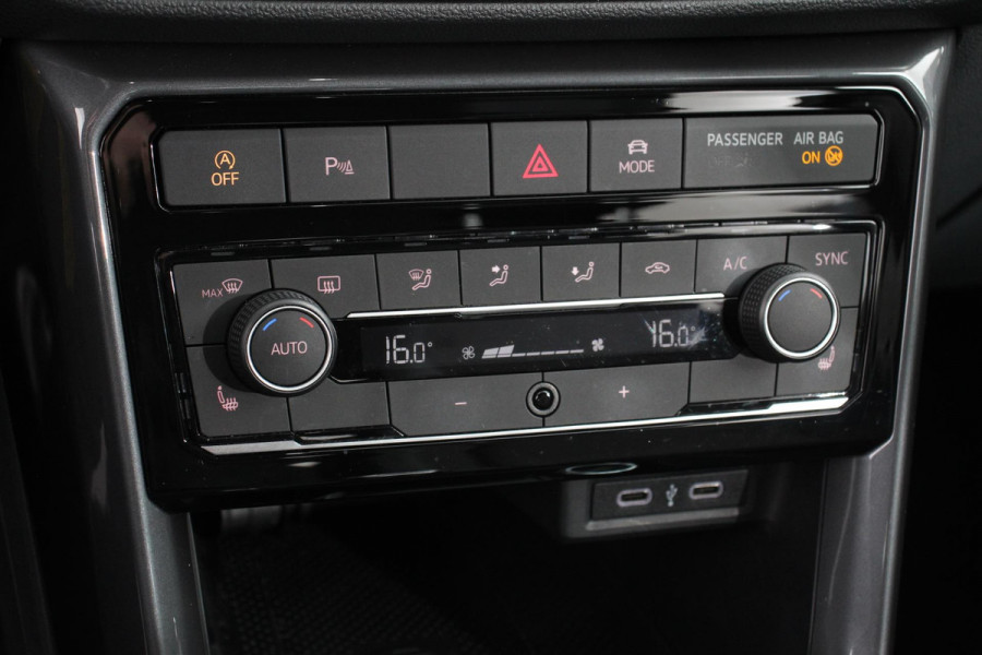 Volkswagen T-Cross 1.0 TSI Style DSG Navigatie Apple Carplay/Android Auto Climate Control Camera Stoelverwarming Adaptive Cruise Control
