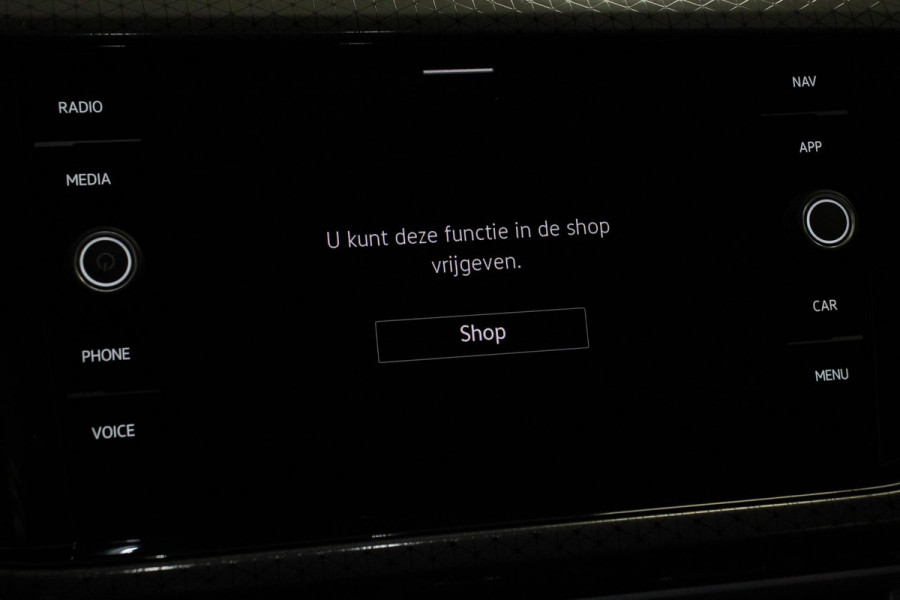Volkswagen T-Cross 1.0 TSI Style DSG Navigatie Apple Carplay/Android Auto Climate Control Camera Stoelverwarming Adaptive Cruise Control
