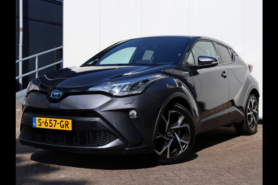 Toyota C-HR 1.8 Hybrid Dynamic | Carplay | Stoelverwarming | Trekhaak