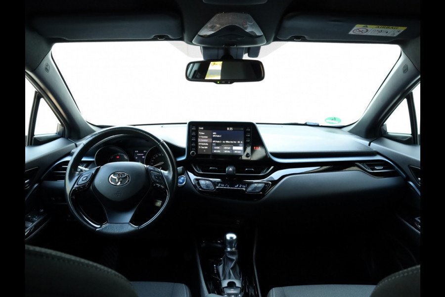 Toyota C-HR 1.8 Hybrid Dynamic | Carplay | Stoelverwarming | Trekhaak
