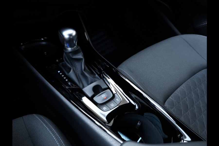 Toyota C-HR 1.8 Hybrid Dynamic | Carplay | Stoelverwarming | Trekhaak