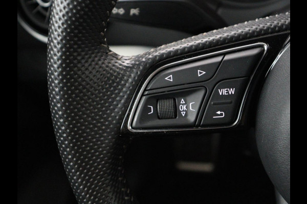Audi A3 Sportback 30 TFSI Advance Sport | S-Line | Stoelverwarming | Parkeerhulp | Cruise control | Navigatie | Bluetooth | Climate control | Full LED