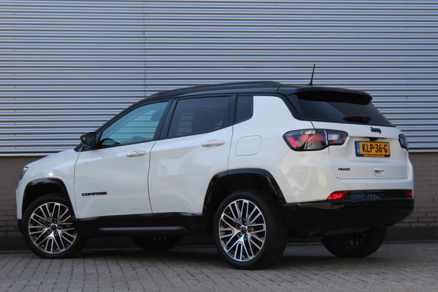 Jeep Compass 4xe 240 Plug-in Hybrid Electric Summit | Panoramadak | Leder | 360 | Stoelverwarming/ventilatie | BLIS