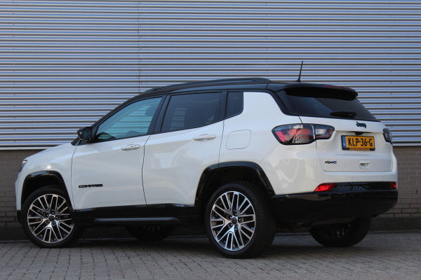 Jeep Compass 4xe 240 Plug-in Hybrid Electric Summit | Panoramadak | Leder | 360 | Stoelverwarming/ventilatie | BLIS