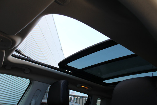 Jeep Compass 4xe 240 Plug-in Hybrid Electric Summit | Panoramadak | Leder | 360 | Stoelverwarming/ventilatie | BLIS