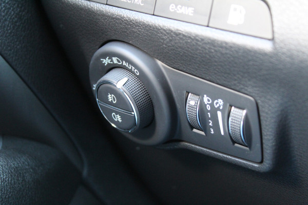 Jeep Compass 4xe 240 Plug-in Hybrid Electric Summit | Panoramadak | Leder | 360 | Stoelverwarming/ventilatie | BLIS
