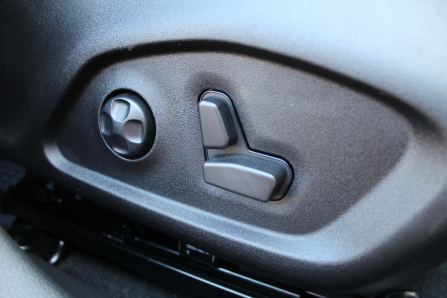 Jeep Compass 4xe 240 Plug-in Hybrid Electric Summit | Panoramadak | Leder | 360 | Stoelverwarming/ventilatie | BLIS