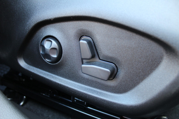 Jeep Compass 4xe 240 Plug-in Hybrid Electric Summit | Panoramadak | Leder | 360 | Stoelverwarming/ventilatie | BLIS