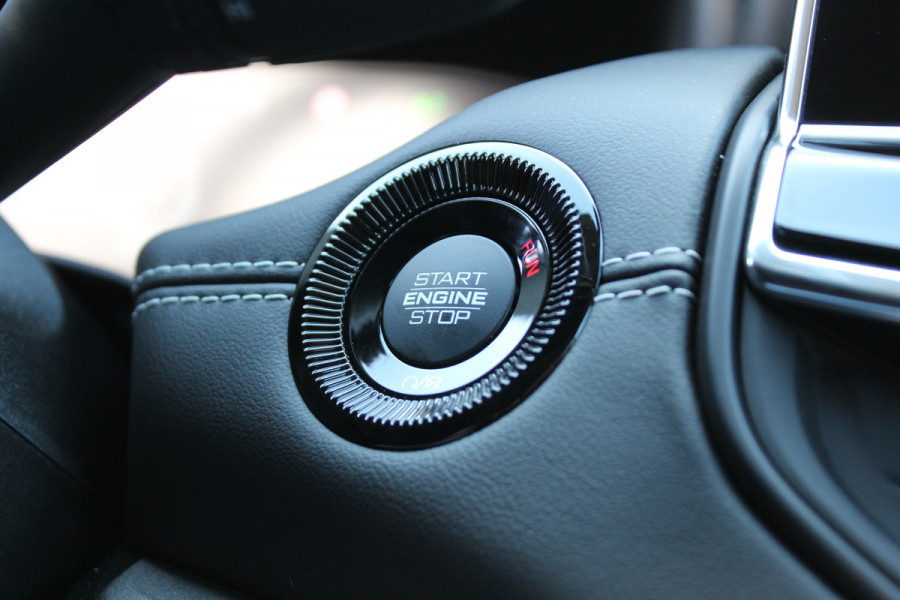 Jeep Compass 4xe 240 Plug-in Hybrid Electric Summit | Panoramadak | Leder | 360 | Stoelverwarming/ventilatie | BLIS