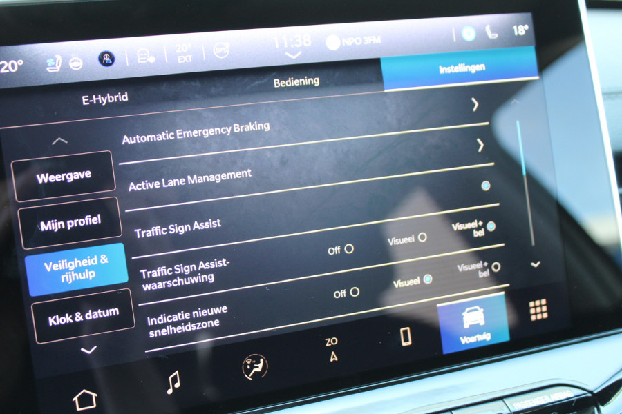 Jeep Compass 4xe 240 Plug-in Hybrid Electric Summit | Panoramadak | Leder | 360 | Stoelverwarming/ventilatie | BLIS