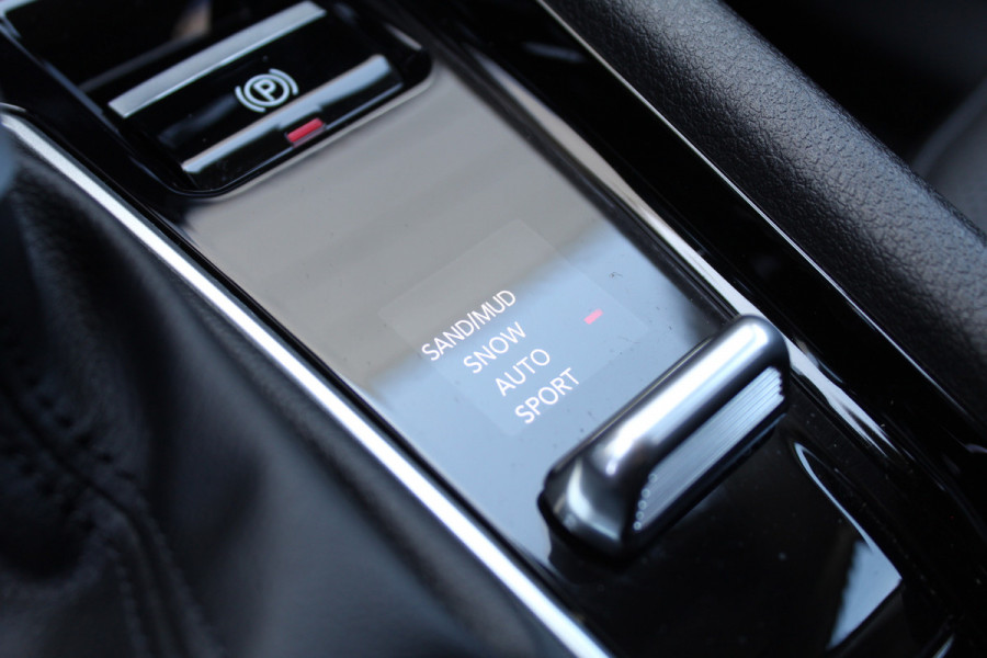 Jeep Compass 4xe 240 Plug-in Hybrid Electric Summit | Panoramadak | Leder | 360 | Stoelverwarming/ventilatie | BLIS