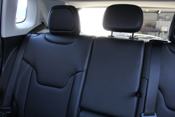 Jeep Compass 4xe 240 Plug-in Hybrid Electric Summit | Panoramadak | Leder | 360 | Stoelverwarming/ventilatie | BLIS