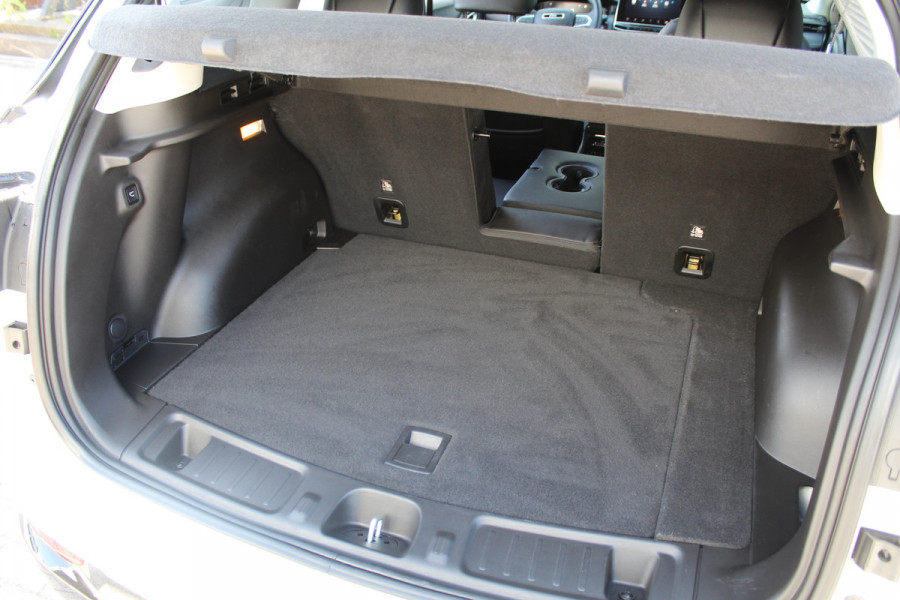 Jeep Compass 4xe 240 Plug-in Hybrid Electric Summit | Panoramadak | Leder | 360 | Stoelverwarming/ventilatie | BLIS