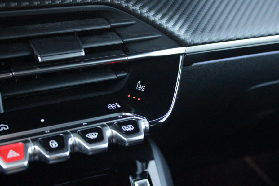 Peugeot 208 1.2 Hybrid 145PK AUTOMAAT GT PACK | ELEKTRISCH BEDIENBARE BESTUURDERSSTOEL MET MASSAGE FUNCTIE | ALCANTARA BEKLEDING | STOEL VERWARMING | CRUISE CONTROL | DAB+ RADIO | APPLE CARPLAY/ANDROID AUTO | FULL LED KOPLAMPEN | KEYLESS ENTRY/START | 17" LICHTMETALEN VELGEN | CLIMATE CONTROL | PARKEERSENSOREN VOOR + ACHTER | ACHTERUITRIJ CAMERA |