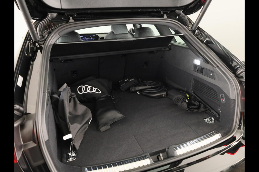 Audi A5 Avant S edition e-hybrid 299 pk | Trekhaak, elektr. wegklapbaar | Techniekpakket | Ledkoplampen plus | Sportonderstel |
