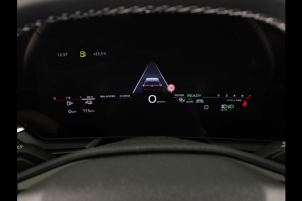Audi A5 Avant Advanced edition e-hybrid 220 kW / 299 PK Avant 7 | Techniekpakket plus | Stoelen voor elektrisch | Geheugenpakket | Privacy glas |