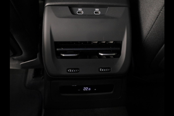 Audi A5 Avant Advanced edition e-hybrid 220 kW / 299 PK Avant 7 | Techniekpakket plus | Stoelen voor elektrisch | Geheugenpakket | Privacy glas |