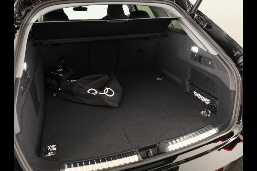 Audi A5 Avant Advanced edition e-hybrid 220 kW / 299 PK Avant 7 | Techniekpakket plus | Stoelen voor elektrisch | Geheugenpakket | Privacy glas |
